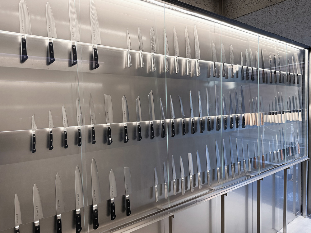 TOJIRO KNIFE GALLERY TSUKIJI
